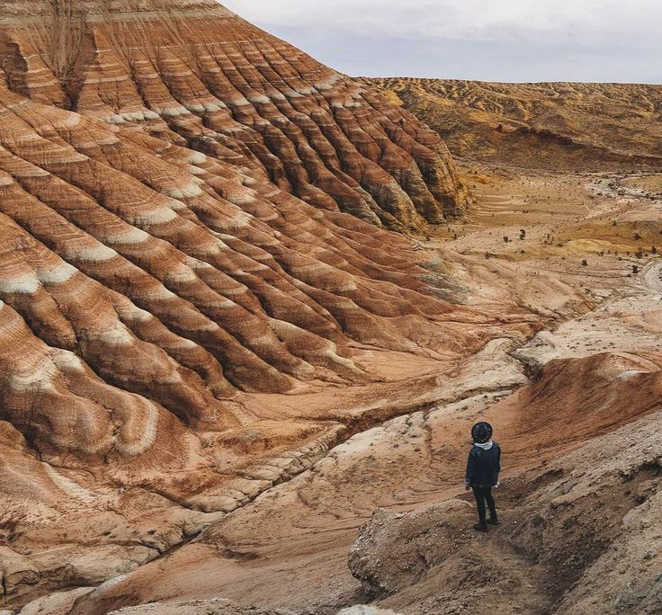 Алтын-Эмель